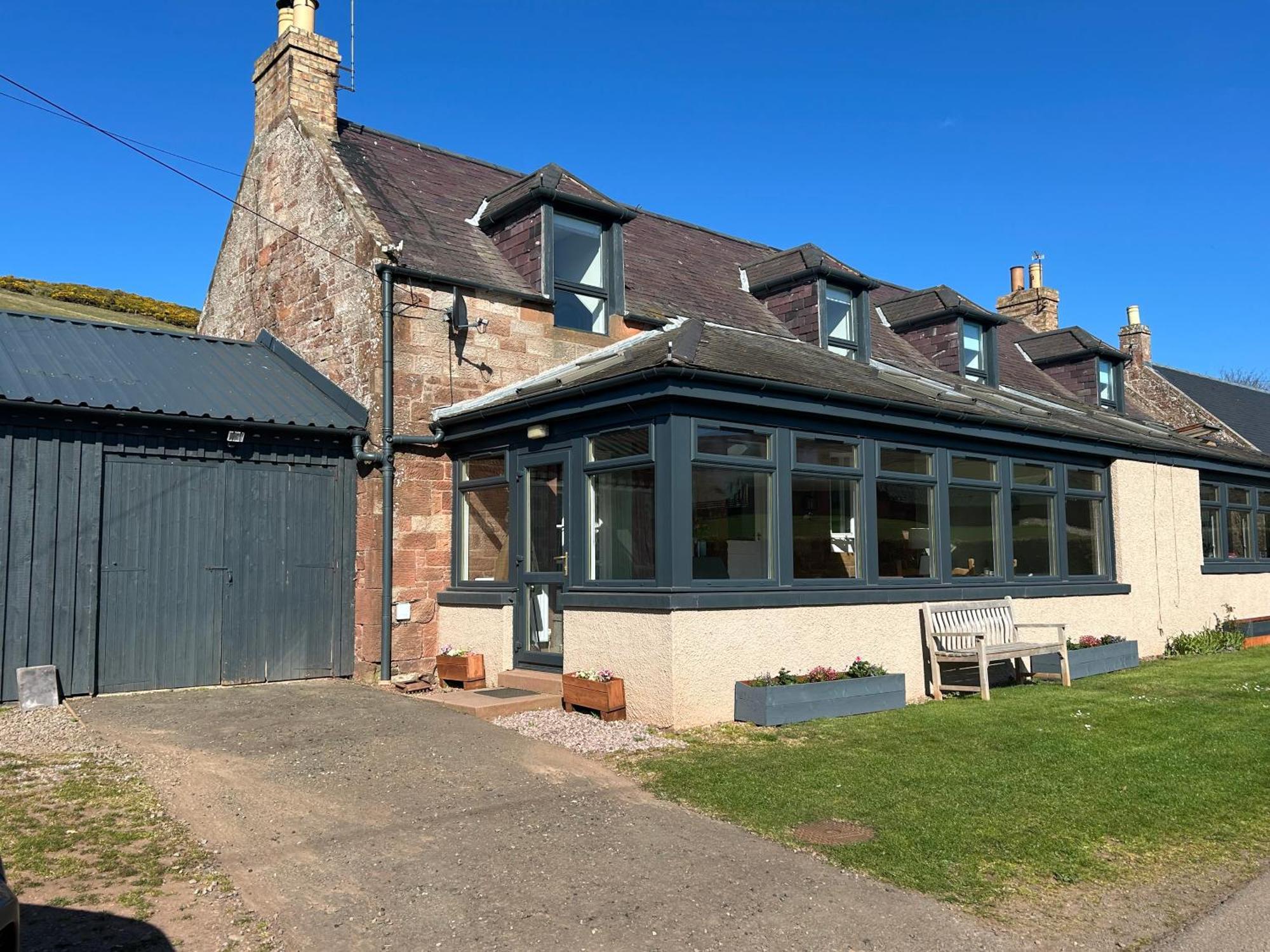 1 Deuchrie Holiday home